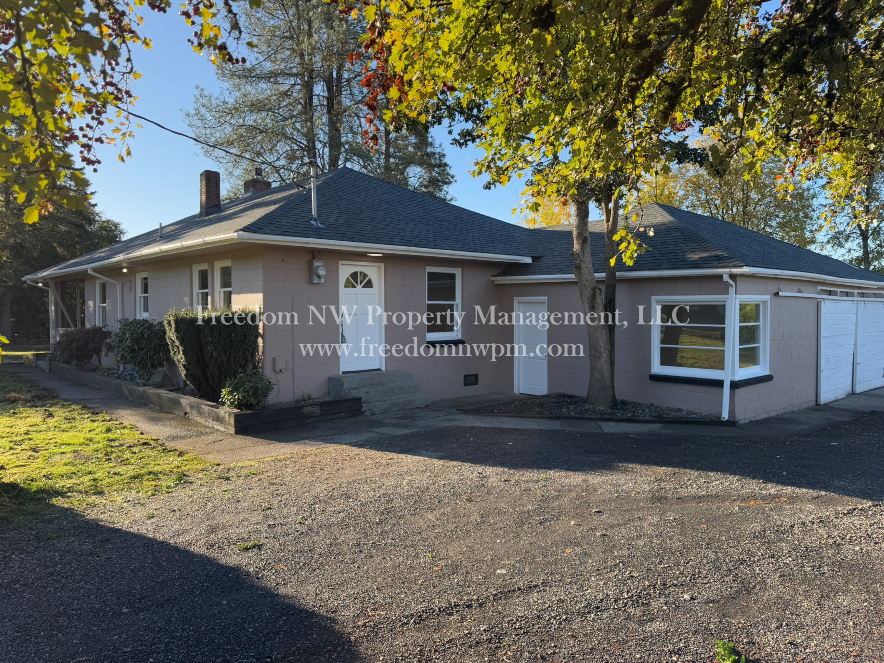 3052 Jackson Highway